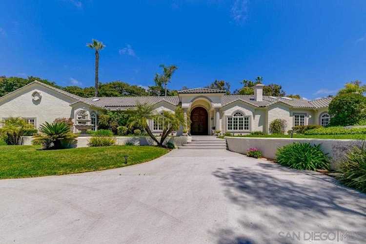 6176 Avenida Alteras Rancho Santa Fe, CA 92067