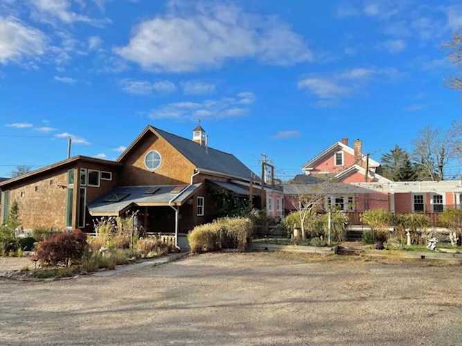 27 Route 28 West Harwich, MA 02671