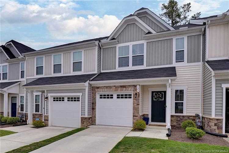 125 Capeside Ct Williamsburg, VA 23188