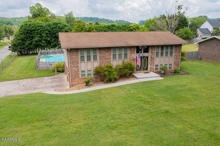 559 Burnett Station Rd Seymour, TN 37865