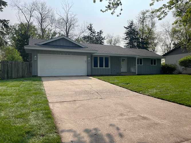 14236 Garland Avenue Apple Valley, MN 55124