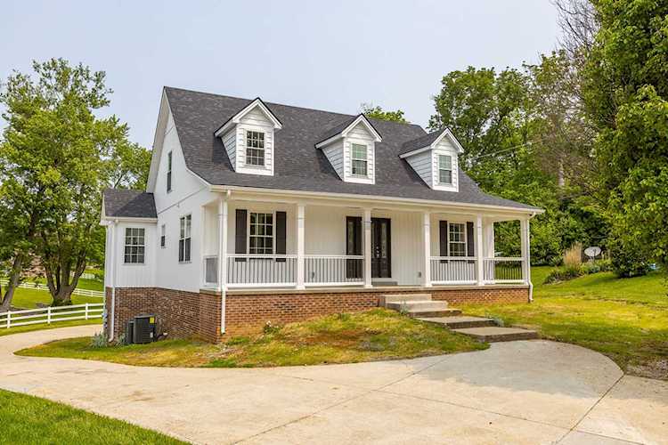 116 Steve Ct Winchester, KY 40391