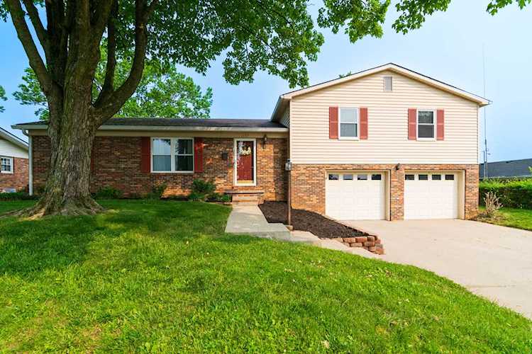 1157 Ojibwa Trl Frankfort, KY 40601