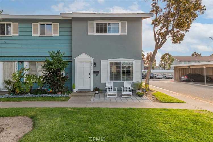 19842 Keswick Ln Huntington Beach, CA 92646 | MLS SW23086838 Photo 1