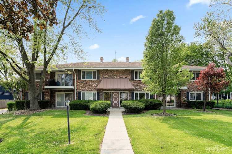 34 N Parkside Ave #50 Glen Ellyn, IL 60137