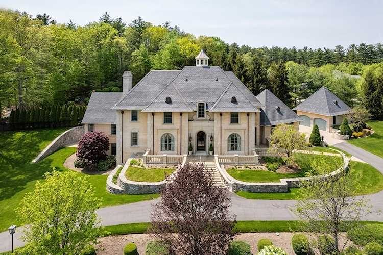9 Wescott Drive Hopkinton, MA 01748