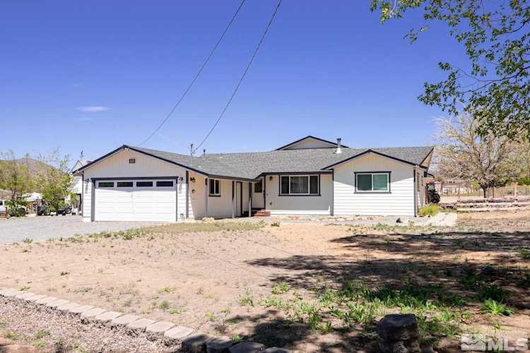 2631 Stewart Ave Minden, NV 89423