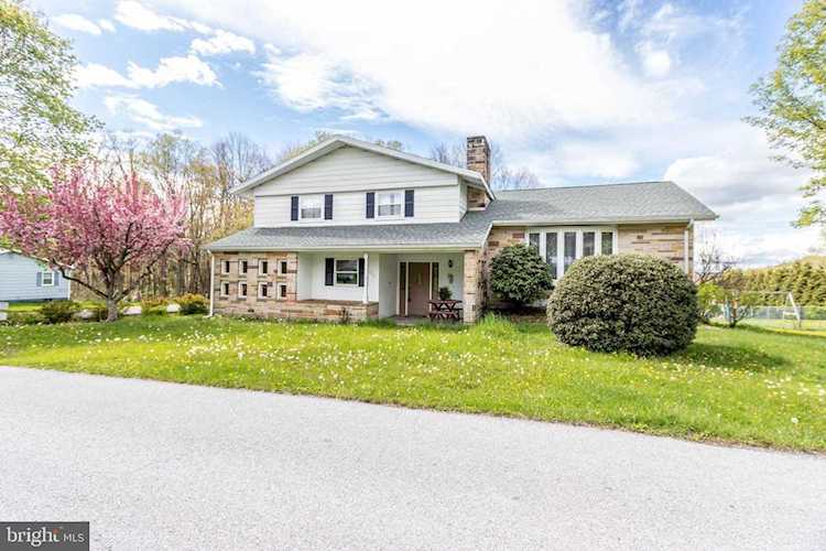 221 Kathy St Philipsburg, PA 16866 | home for sale | KBB Photo 1