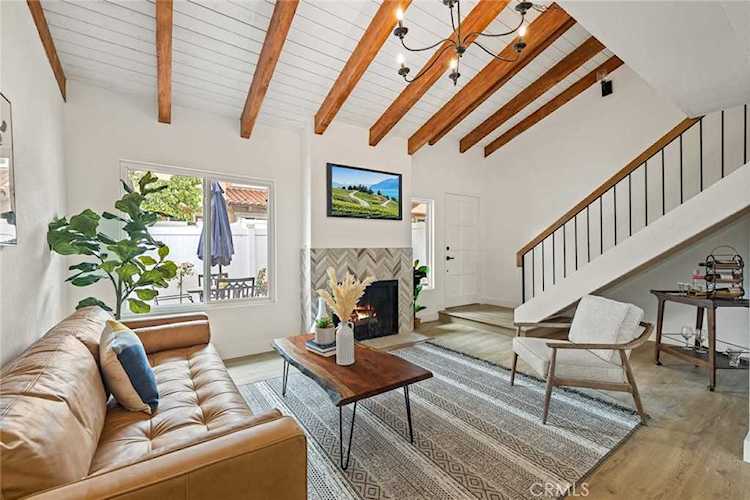 1050 Westward Ln #25 Costa Mesa, CA 92627 | MLS OC23085580 Photo 1