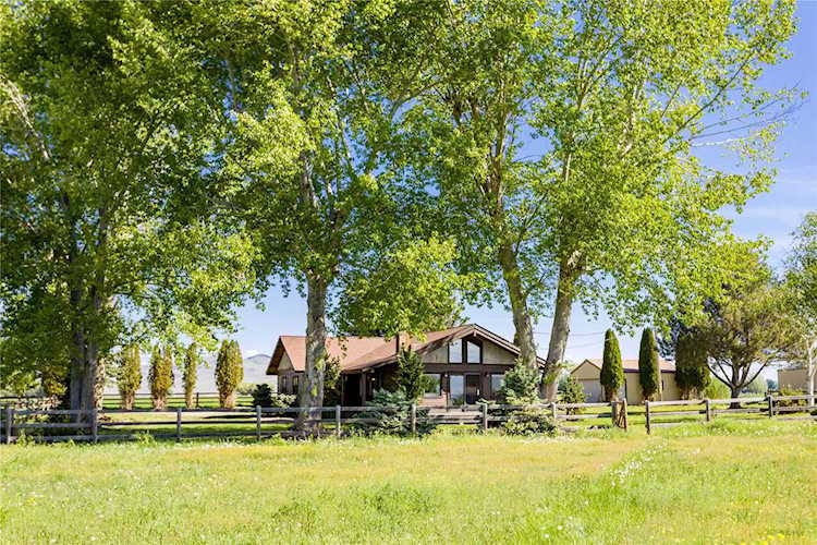 46238 River Breaks Rd Polson, MT 59860