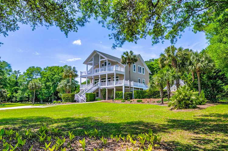 7888 Pelican Bay Dr Awendaw, SC 29429