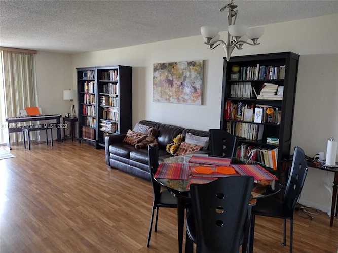 5700 NW 2nd Ave #604 Boca Raton, FL 33487