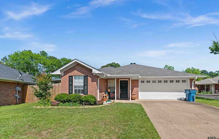 309 Willowbrook Lane Whitehouse, TX 75791