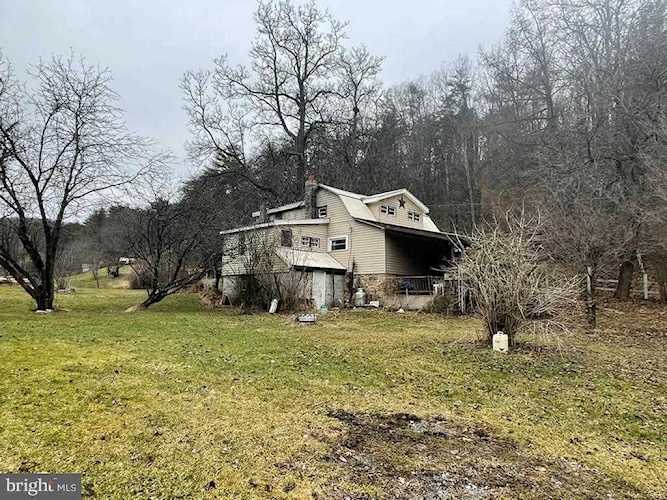 546&547 Gravel Point Rd Howard, PA 16841