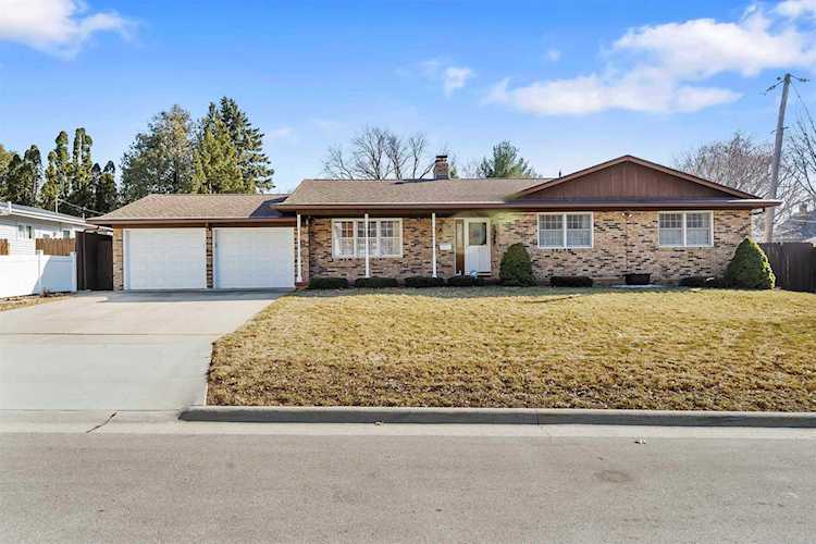 204 W Mitchell Ave Waterloo IA 50701 | home for sale | MLS#:20231071 Photo 1