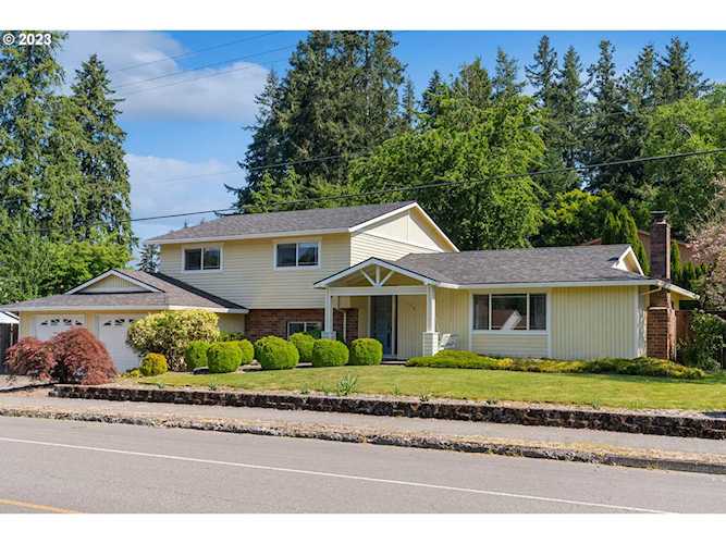 1130 Dollar ST West Linn, OR 97068
