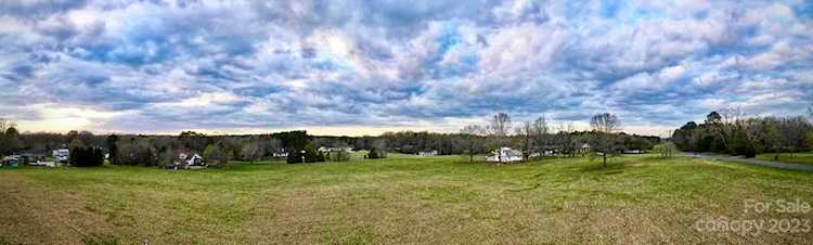 000 E 8th St Oakboro, NC 28129