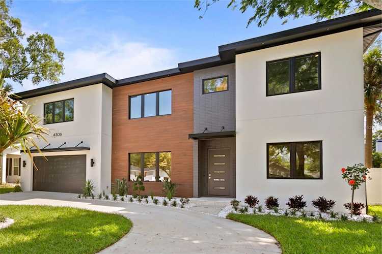 4306 W Watrous Ave Tampa, FL 33629