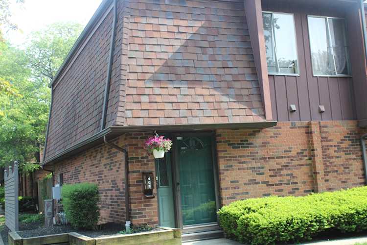 409 Shell Court Columbus, OH 43213 | MLS 223014736 Photo 1