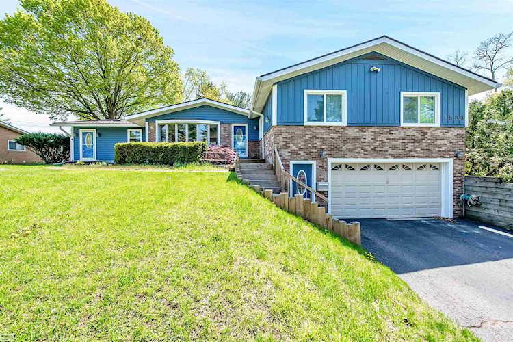 1533 Walton Blvd Rochester Hills, MI 48309