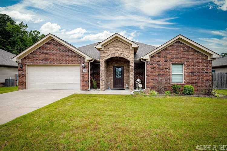 906 Fawn Creek Dr Bryant, AR 72022