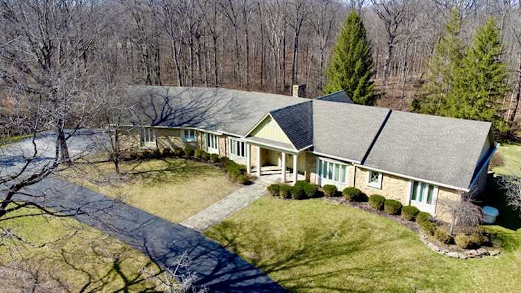 5760 Wallingwood Dr Indianapolis, IN 46226