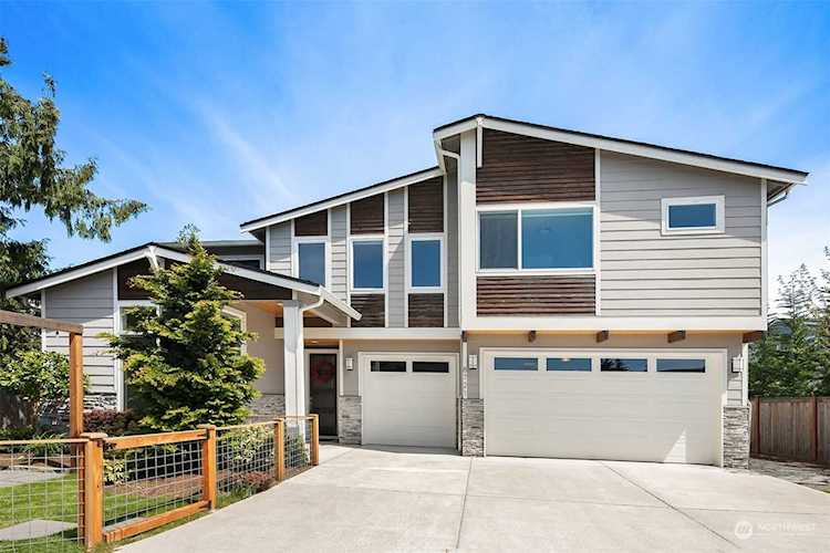 8721 218th St SW Edmonds, WA 98026