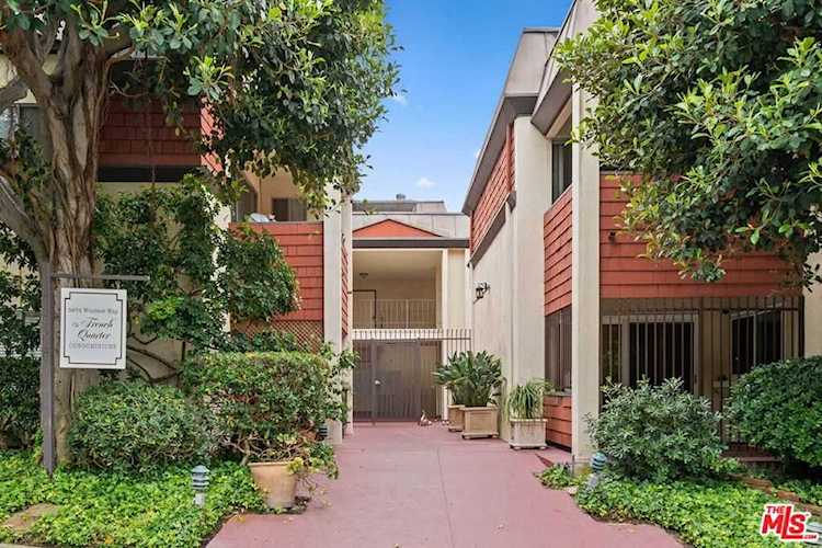 5674 Windsor Way #210 Culver City, CA 90230