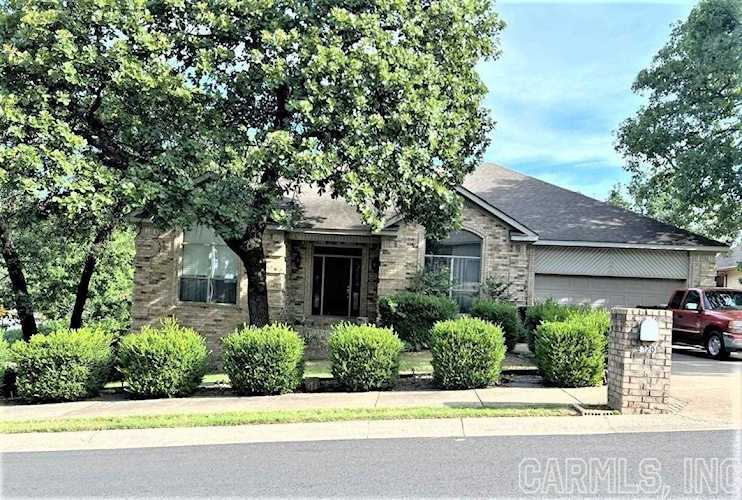 320 Red River Dr Sherwood, AR 72120