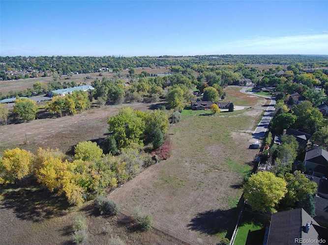 9025 W Bear Creek Dr Lakewood, CO 80227