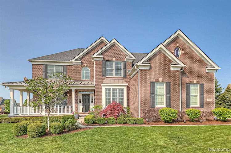 3896 S Century Oak Oakland, MI 48363