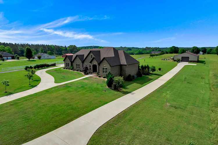 266 Everett Aaron Ln Jasper, AL 35504
