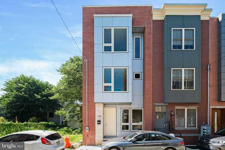1342 S Bouvier St Philadelphia, PA 19146