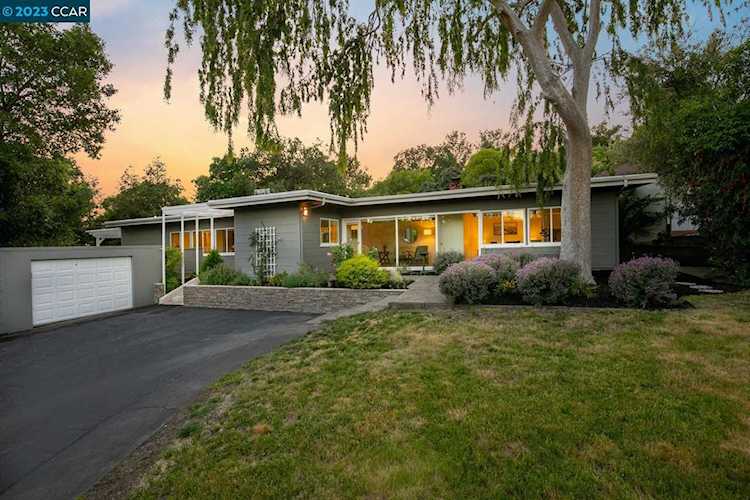 1217 Juanita Dr. Lafayette, CA 94595