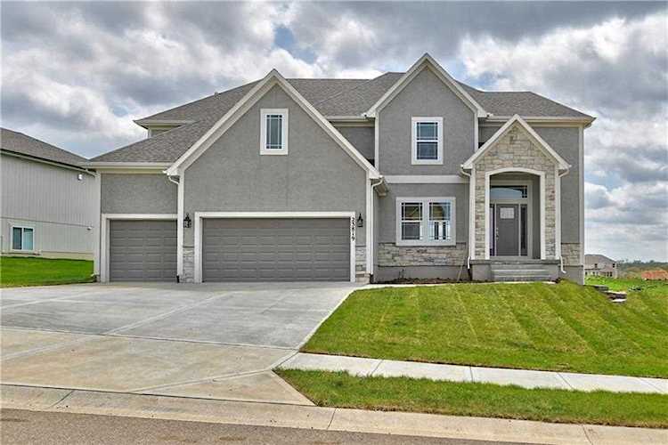 23819 W 58th Terrace Shawnee, KS 66226 | MLS 2436279 Photo 1