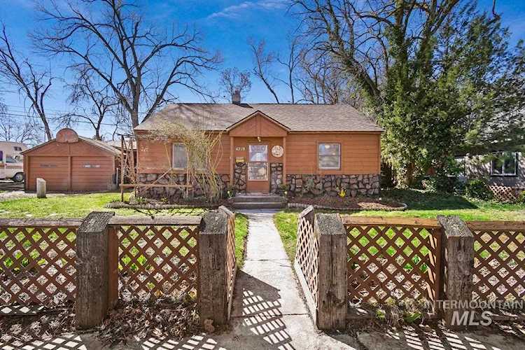 Build Idaho- Prepare to be Moved! Idaho's Ultimate Home Search Photo 1