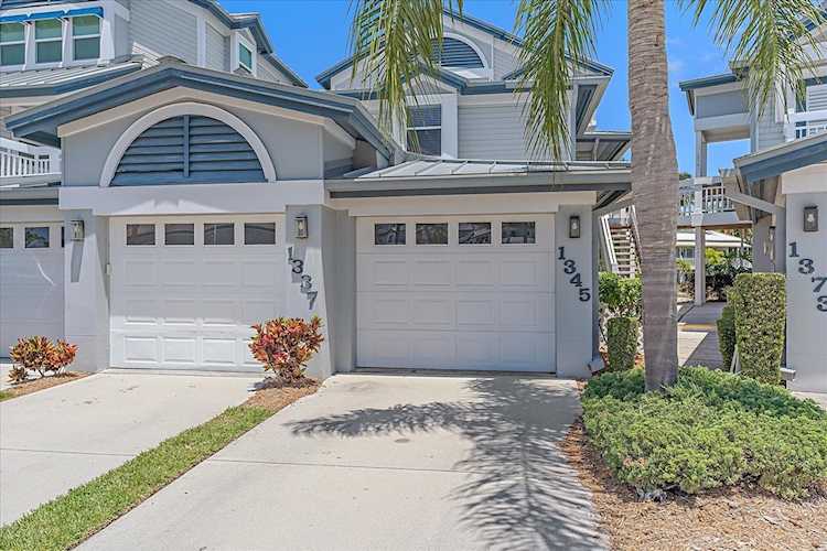 1345 Siesta Bayside Dr #1345-F Sarasota, FL 34242