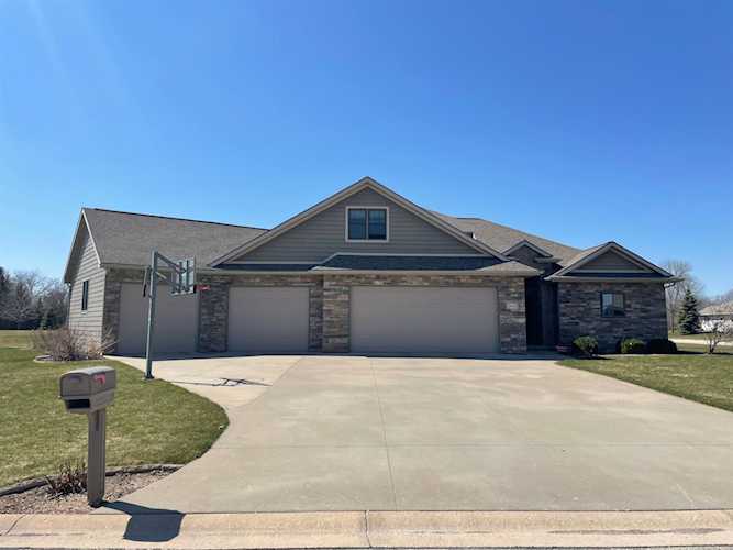 N8439 Muirfield Way Menasha, Village of Harrison, WI 54952