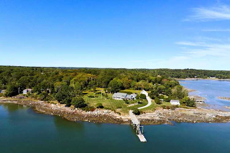 53 Stevens Ln Cushing, ME 04563