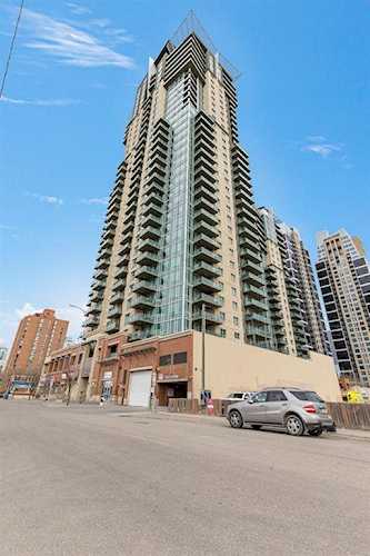 210 15 Ave SE #806 Calgary, AB T2G0B5