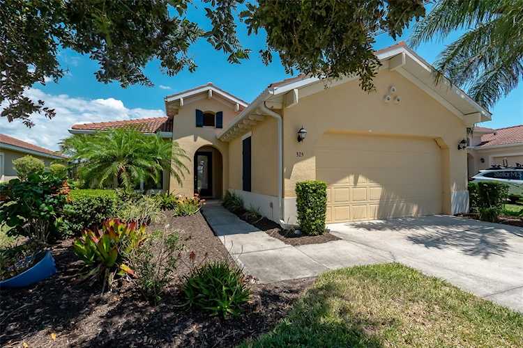 325 Savona WAY North Venice, FL 34275
