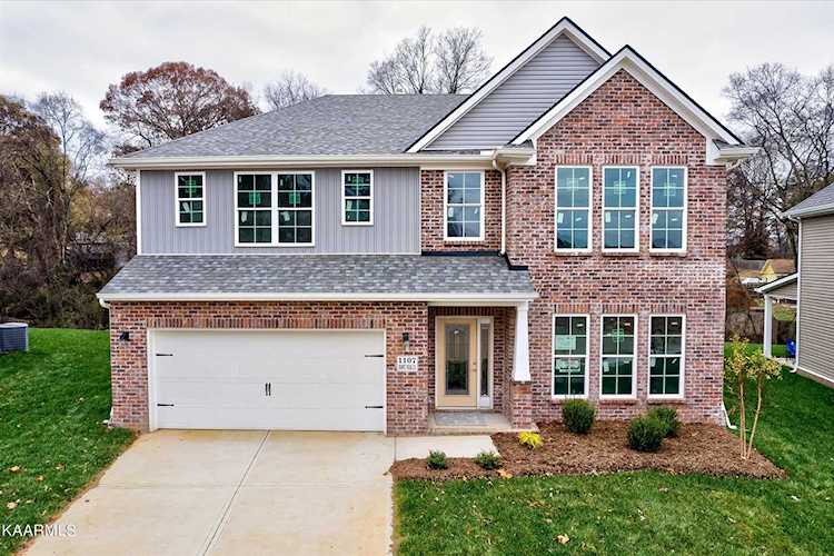 1107 Snowy Peak LaneKnoxvilleKnoxTNWestland Oaks Photo 1