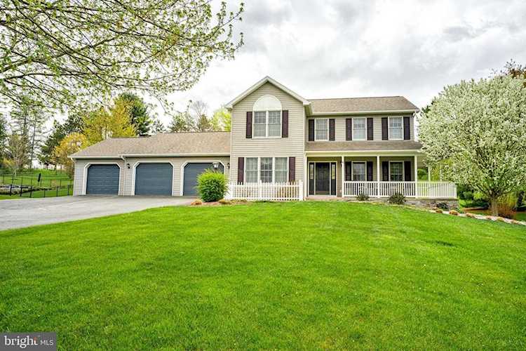 100 Sky Harbor Dr Port Matilda, PA 16870 | home for sale | KBB Photo 1