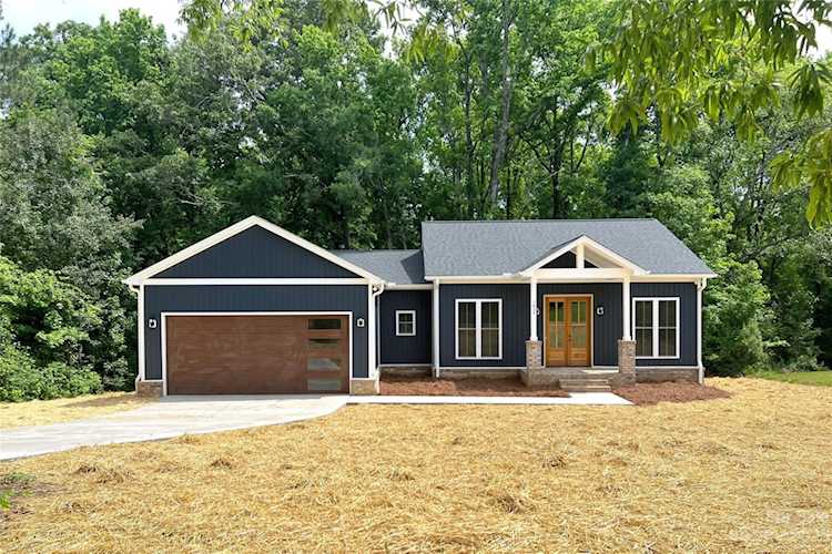1034 Cross Creek Dr Oakboro, NC 28129 | MLS 4031057 Photo 1