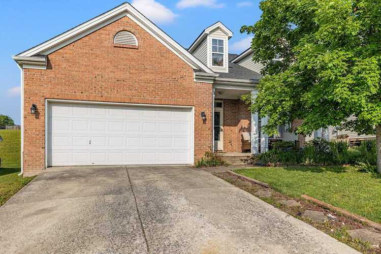 3014 Briar Creek Dr Lawrenceburg, KY 40342