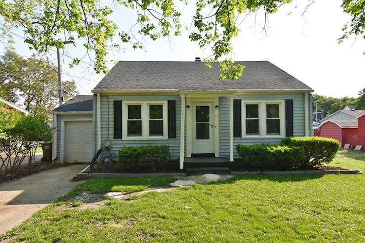 12 W Van Buren St Oswego, IL 60543