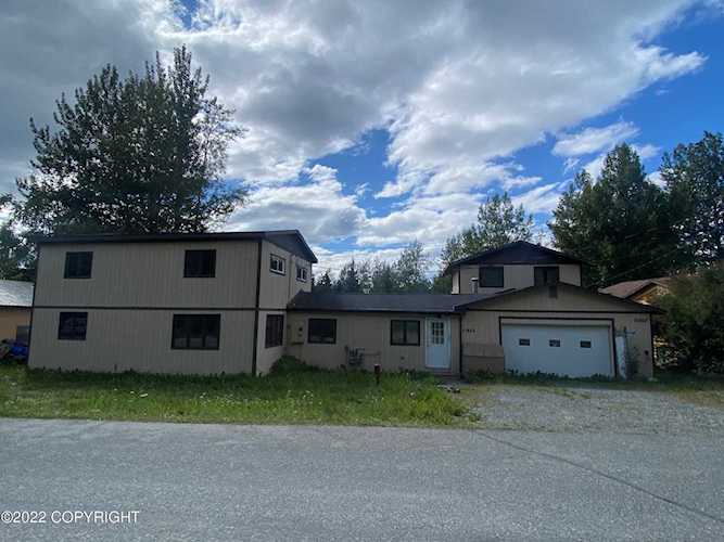 15922 Division St Chugiak, AK 99567