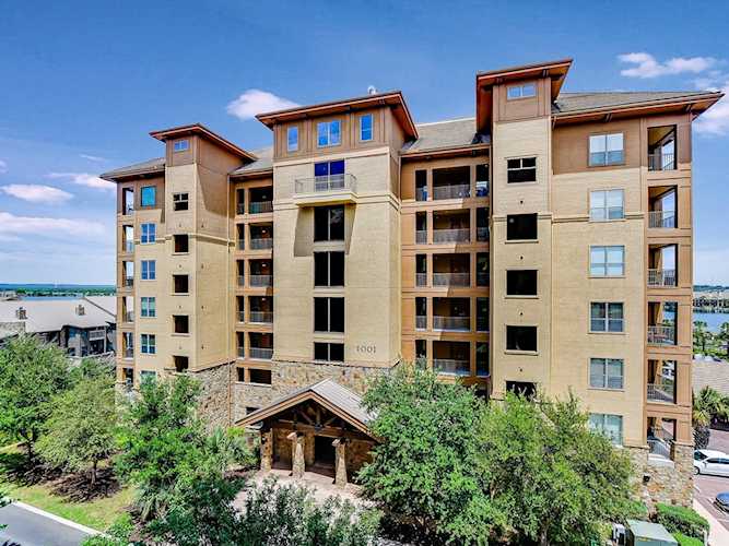 1001 The Cape #36 Horseshoe Bay, TX 78657