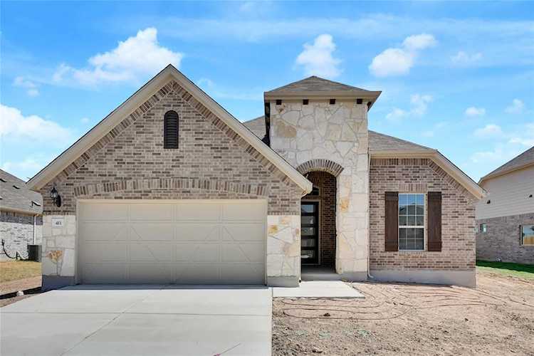 411 Ashby DR Hutto, TX 78634