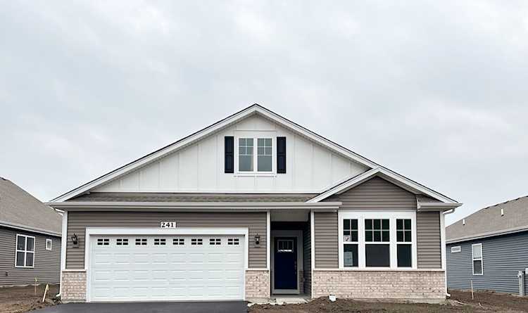 241 Durham St North Aurora, IL 60542